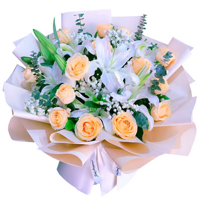 梧州16朵香槟玫瑰2支百合，爱的温暖和幸福